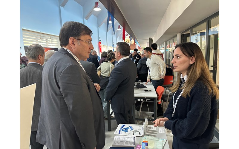 Ostim Medikal Kümelenmesi, Ankara Üniversitesi Disiplinlerarası Yapay Zeka Proje Pazarı’nda!