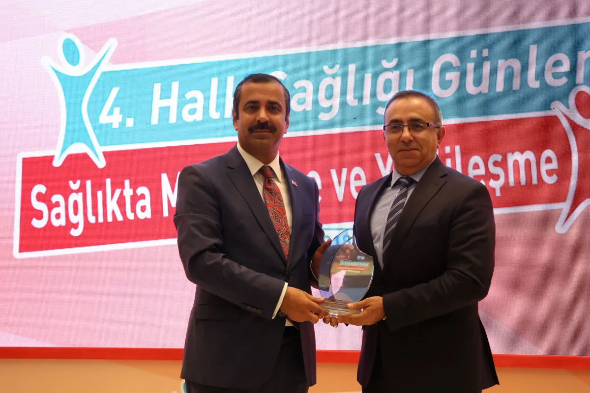 Sağlık Bakanlığı ile Sağlık-Sen SASAM Enstitüsü işbirliğiyle düzenlenen 4. Halk Sağlığı Günleri Sempozyumu'ndaydık!