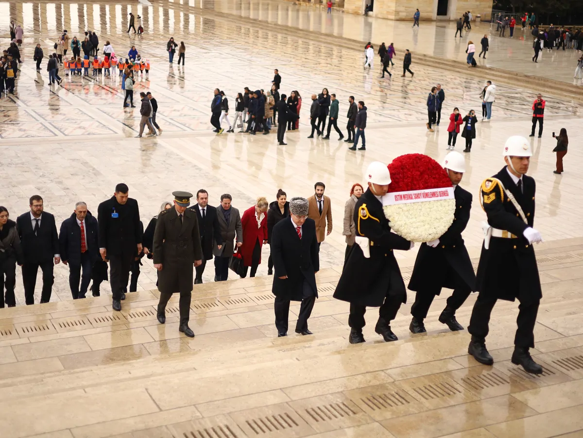 Ulu Önder Mustafa Kemal Atatürk'ü Anıtkabir'de Ziyaret Ettik