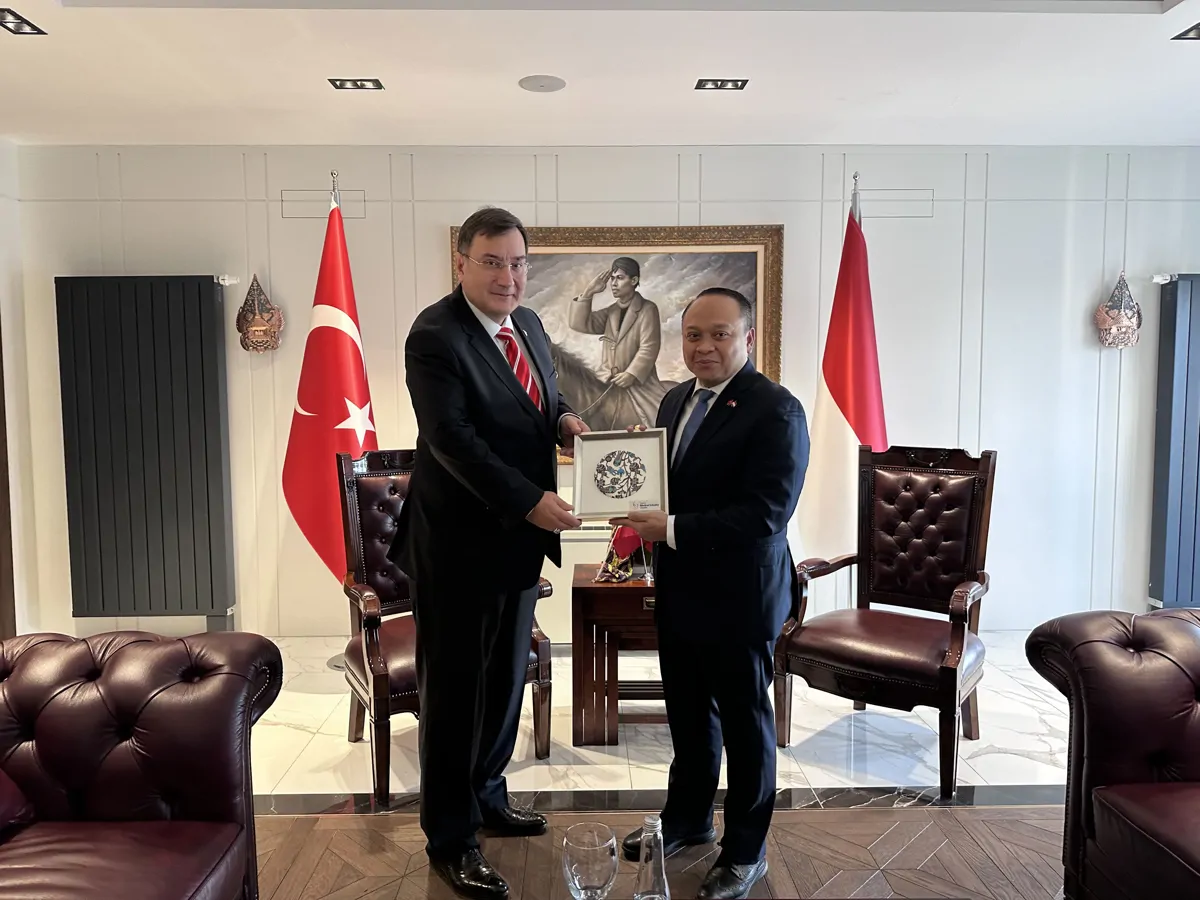Endonezya Büyükelçisi'ni Ziyaret Ettik