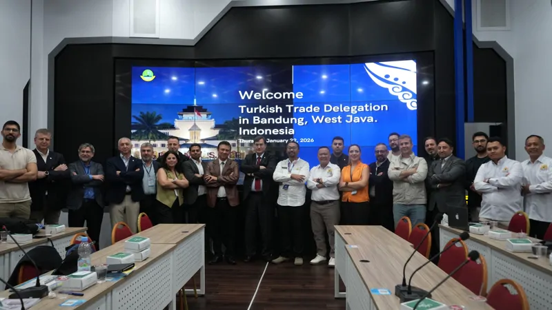 OSTİM Medikal Sanayi Kümelenmesi Heyeti, Batı Java Sağlık Otoriteleri ve KADIN (Batı Java Ticaret ve Sanayi Odası) Temsilcileriyle Buluştu