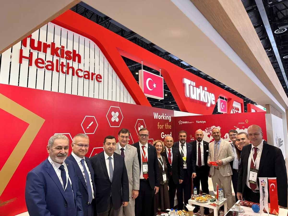 WHX Dubai Fuarı’nın İlk Gününde Türk Firmalarını Ziyaret Ettik