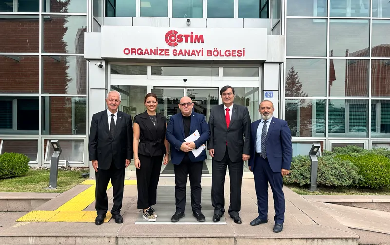 Sağlık Sektöründe Kümelenmeler Arası İş Birliği: MEDİKÜM'den Kümemize Ziyaret