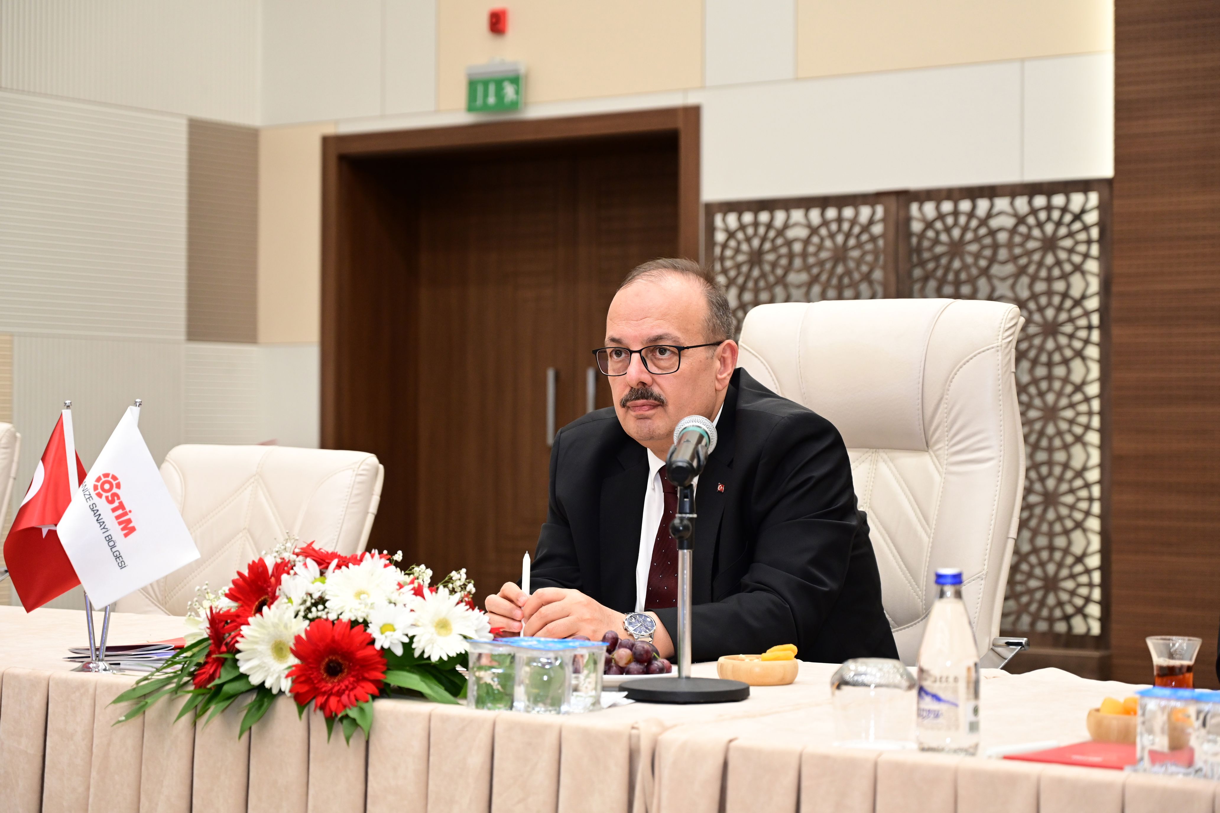 Ankara Valisi Yakup Canbolat OSTİM’i Ziyaret Etti