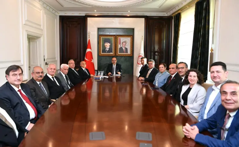 OSTİM Heyeti Ankara Valisi Yakup Canpolat'ı Ziyaret Etti